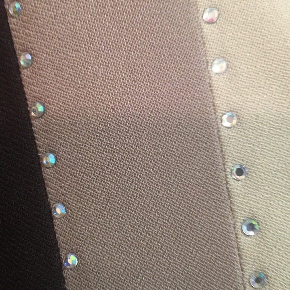 2 Piece Women’s Church Suit - Picture 4 of 6